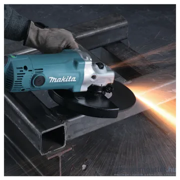 MAKITA GA9050R Sarokcsiszoló lágyindítással (2000W/230mm)