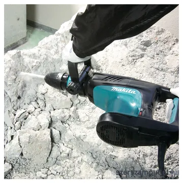 MAKITA HM1203C Vésőkalapács kofferben (1510W/19,1J)