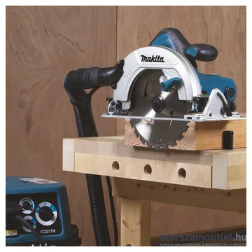 MAKITA HS7601 Körfűrész (1200W/190mm)