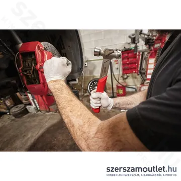 MILWAUKEE Gömbölyű fejű acél kalapács 680g (4932492347)