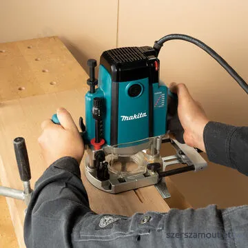 MAKITA Felsőmaró MAKPAC kofferben, lágyindítás (2100W/12mm) (RP2303FC07)