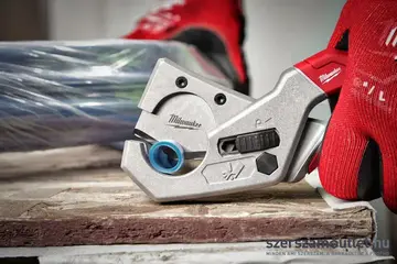 MILWAUKEE PEX csővágó olló (4932479407)