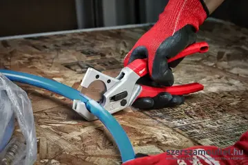 MILWAUKEE PEX csővágó olló (4932479407)