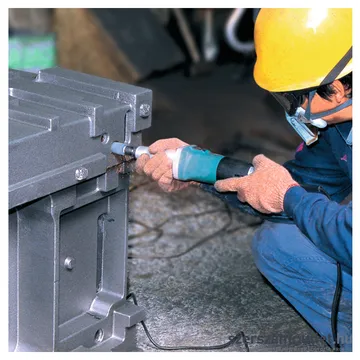 MAKITA GD0800C Egyenes csiszoló (750W/6mm)