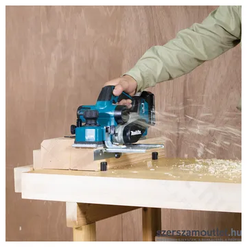 MAKITA DKP181Z Akkus gyalu (18V) (Akku és töltő nélkül!)