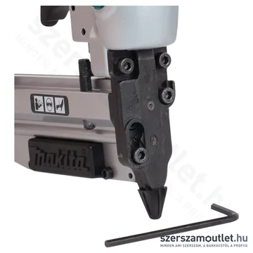 MAKITA AF353 Levegős tűszegező (15-35mm 23GA)